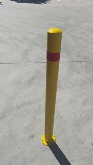 Yellow Steel Pipe Safety Bollard
